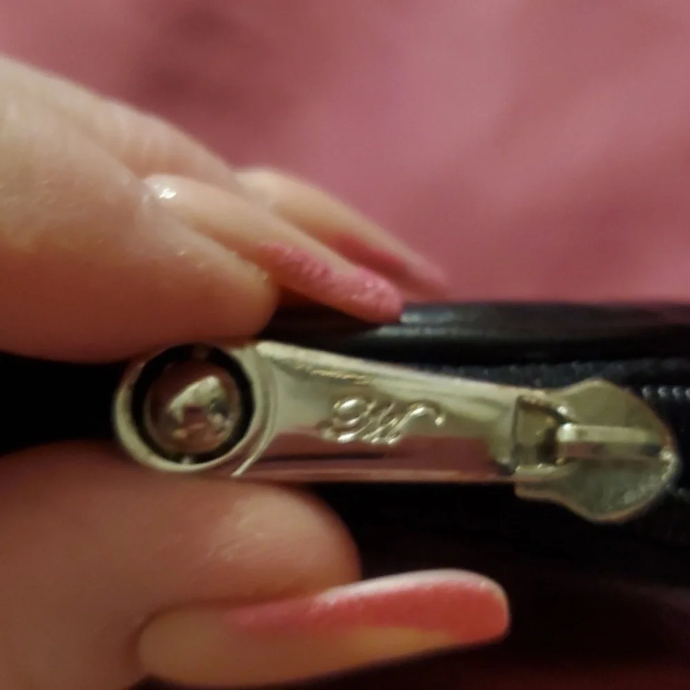 Crossbody Designed Bag - Picture 16 of 16